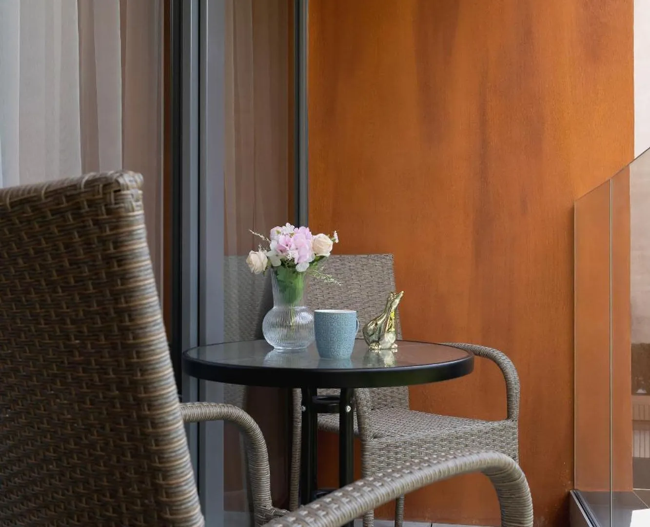 Elegancki Apartament W Krakowie Z Klimatyzacja I Dostepem Do Silowni By Noclegi Renters 0*, Krakow