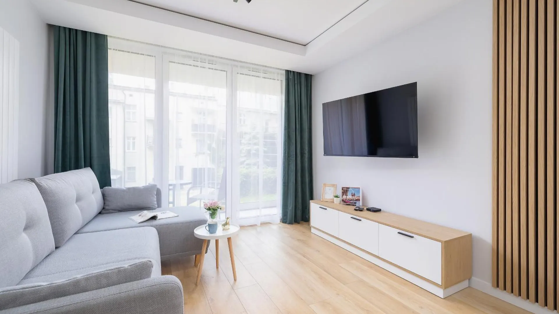 Apartment Elegancki Apartament W Krakowie Z Klimatyzacja I Dostepem Do Silowni By Noclegi Renters